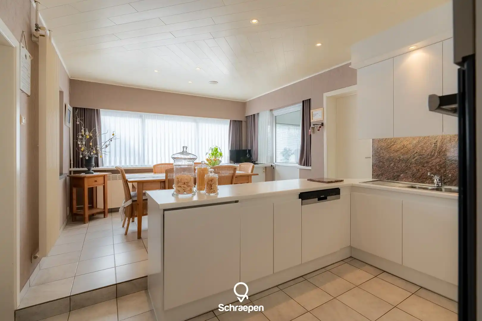 Uitstekend gelegen gezinswoning met 3 slpks, EPC- label C én schitterende tuin te Hasselt! foto 9