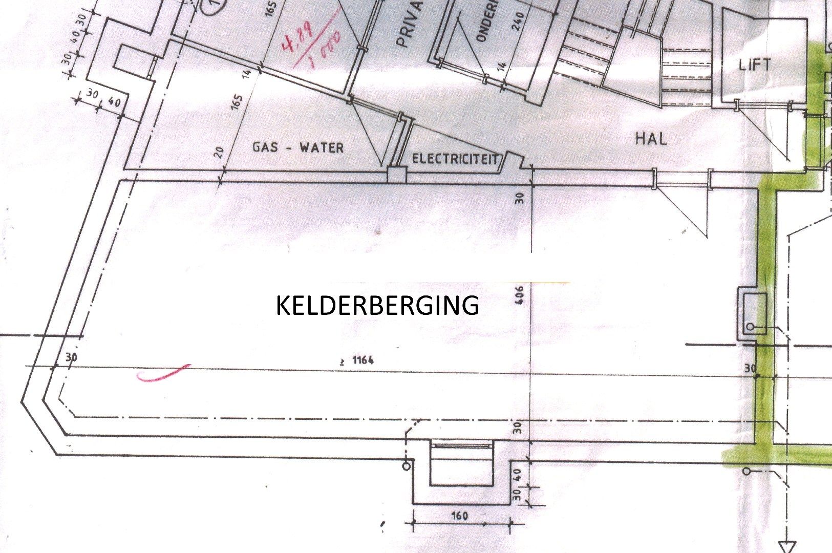 Handelsruimte op toplocatie en optimale zichtbaarheid in Tongeren foto 18