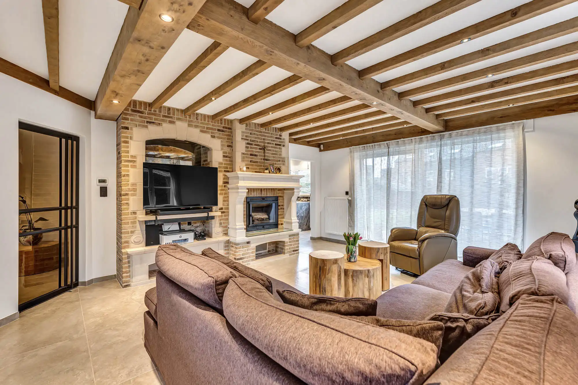 Landelijk stijlvolle villa die recent werd gerenoveerd foto 7