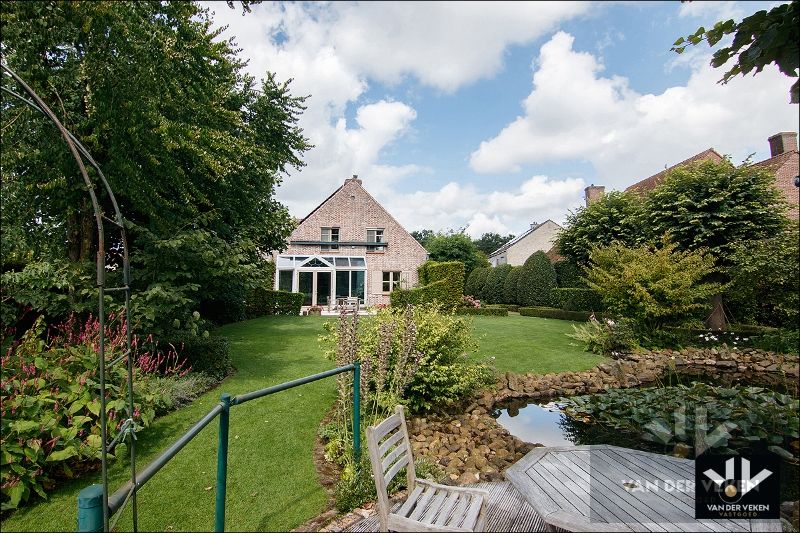 PERFECT ONDERHOUDEN VILLA MET PARKTUIN foto 4