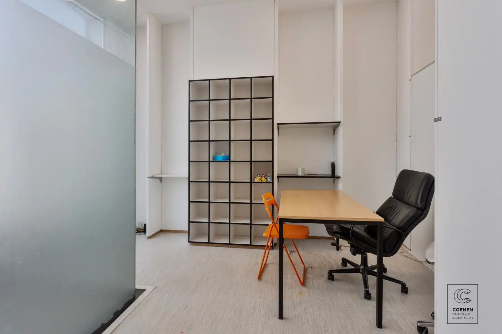 Prachtige handelsruimte met een bruikbare oppervlakte van 355 m² op een SCHITTERENDE locatie te Berchem foto 27