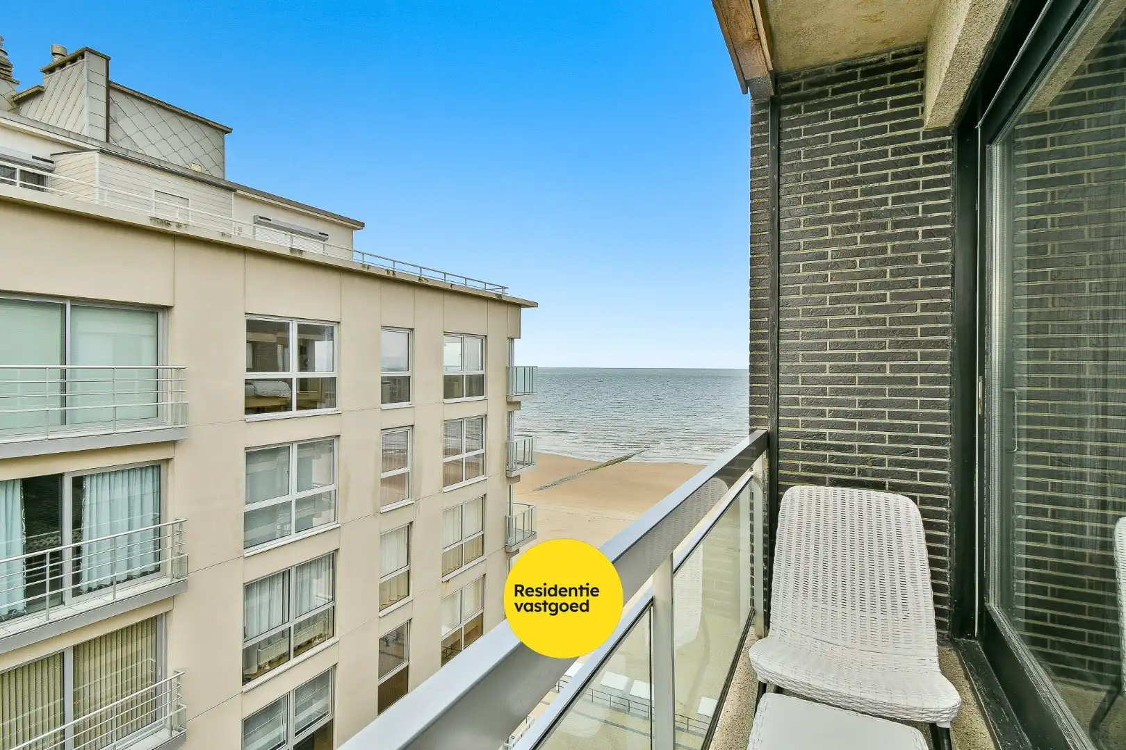 Appartement met zijdelings zeezicht en prachtig verzicht foto 2