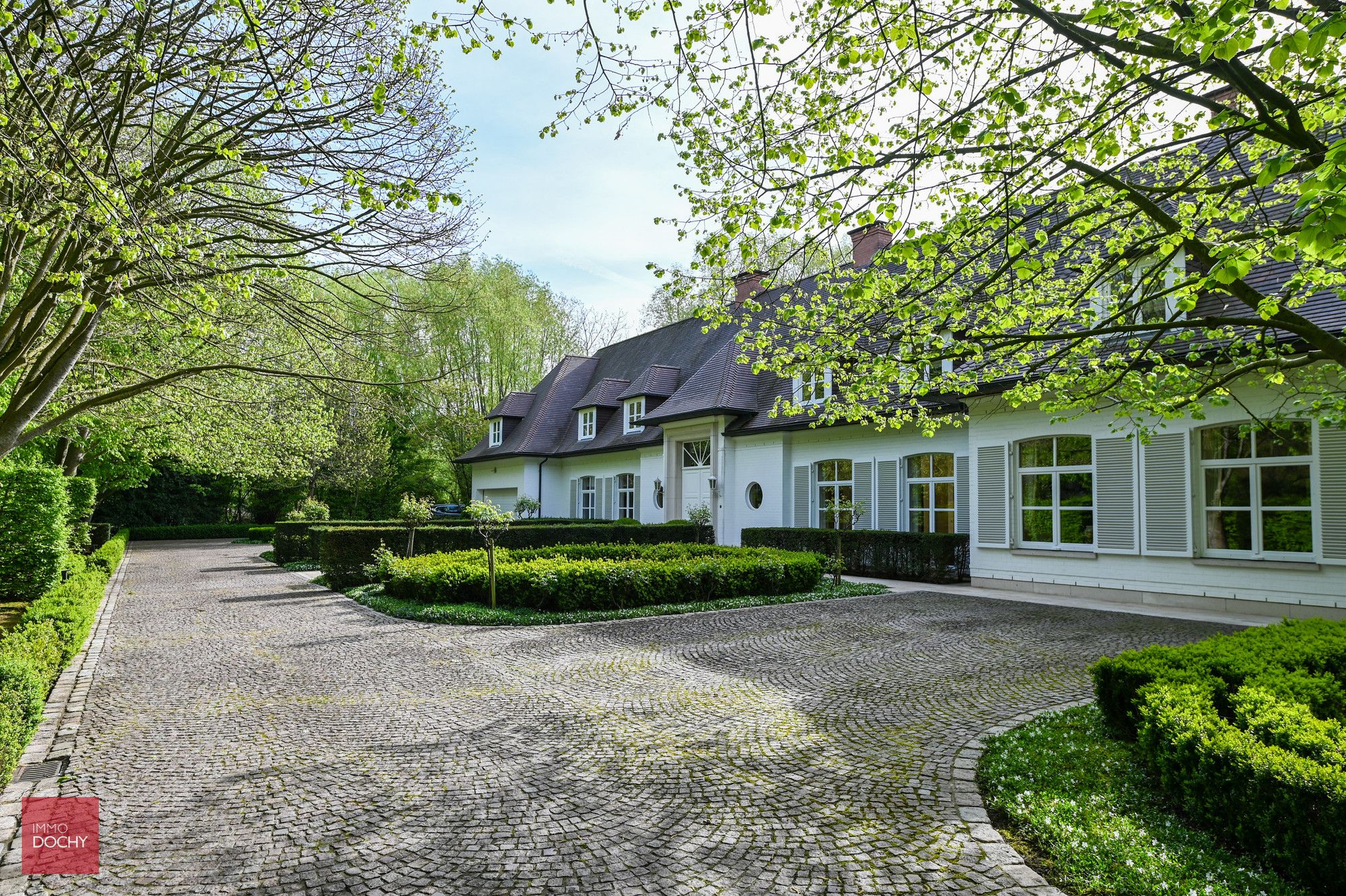 Zeer goed onderhouden ruime villa op ca. 4.000m² foto 20