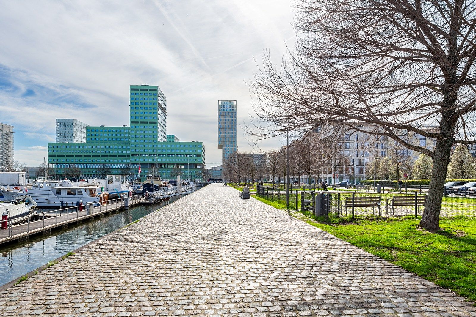 Stijlvol wonen in het hart van de Cadix-wijk foto 31
