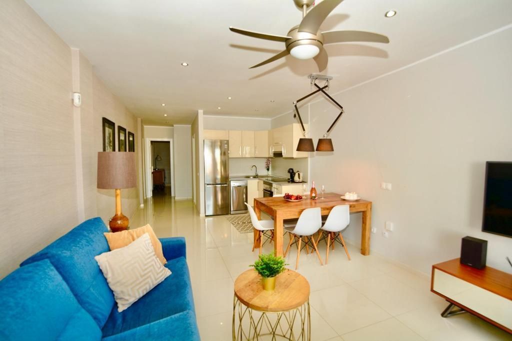 Gerenoveerd appartement met zeezicht foto 12