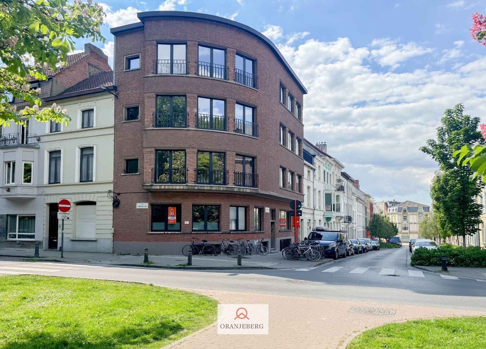 ()=>{if(producerUpdateValueVersion(node),producerAccessed(node),node.value===ERRORED)throw node.error;return node.value} Willem van Nassaustraat 36 - 9000 Gent