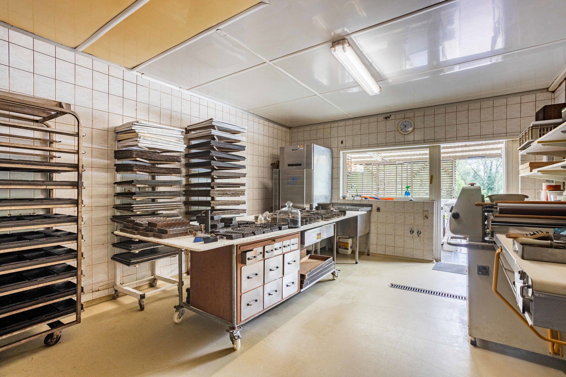 OP TE FRISSEN APPARTEMENT MET COMBINATIE VR WERK - WONEN foto 14