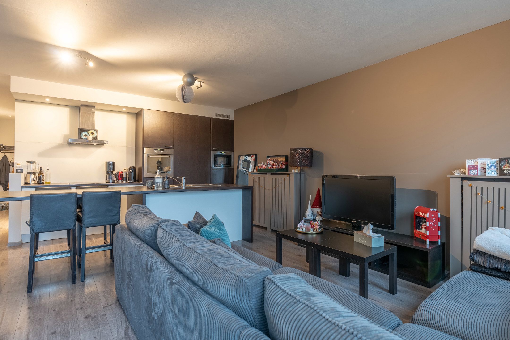 Modern 2slpk appartement met terras te Turnhout. foto 7