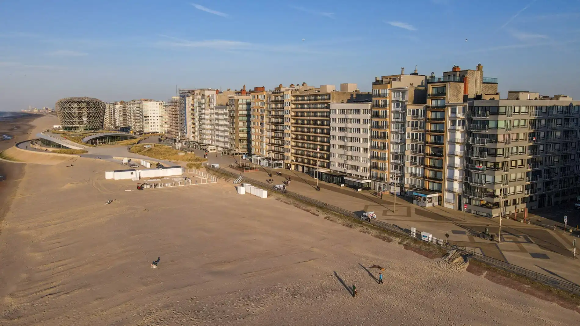 Prachtig gerenoveerd appartement op de zeedijk foto 25