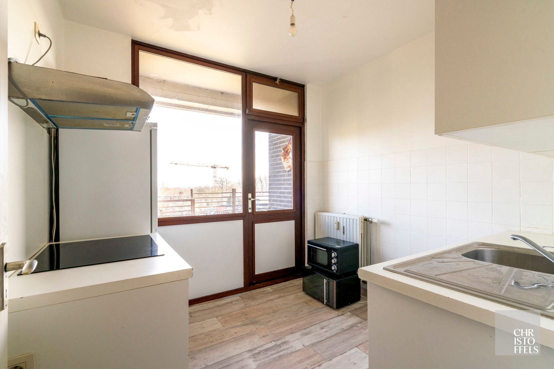 Verhuurd én op te frissen 3-slaapkamer appartement op toplocatie in Lanaken! foto 5
