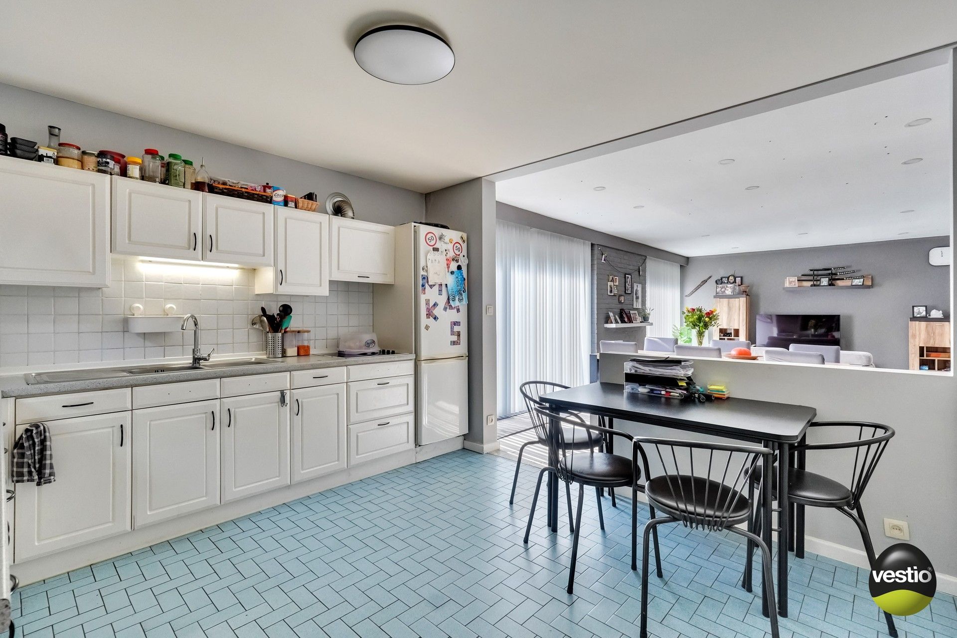 GELIJKVLOERSE BUNGALOW BOORDEVOL POTENTIEEL foto 10