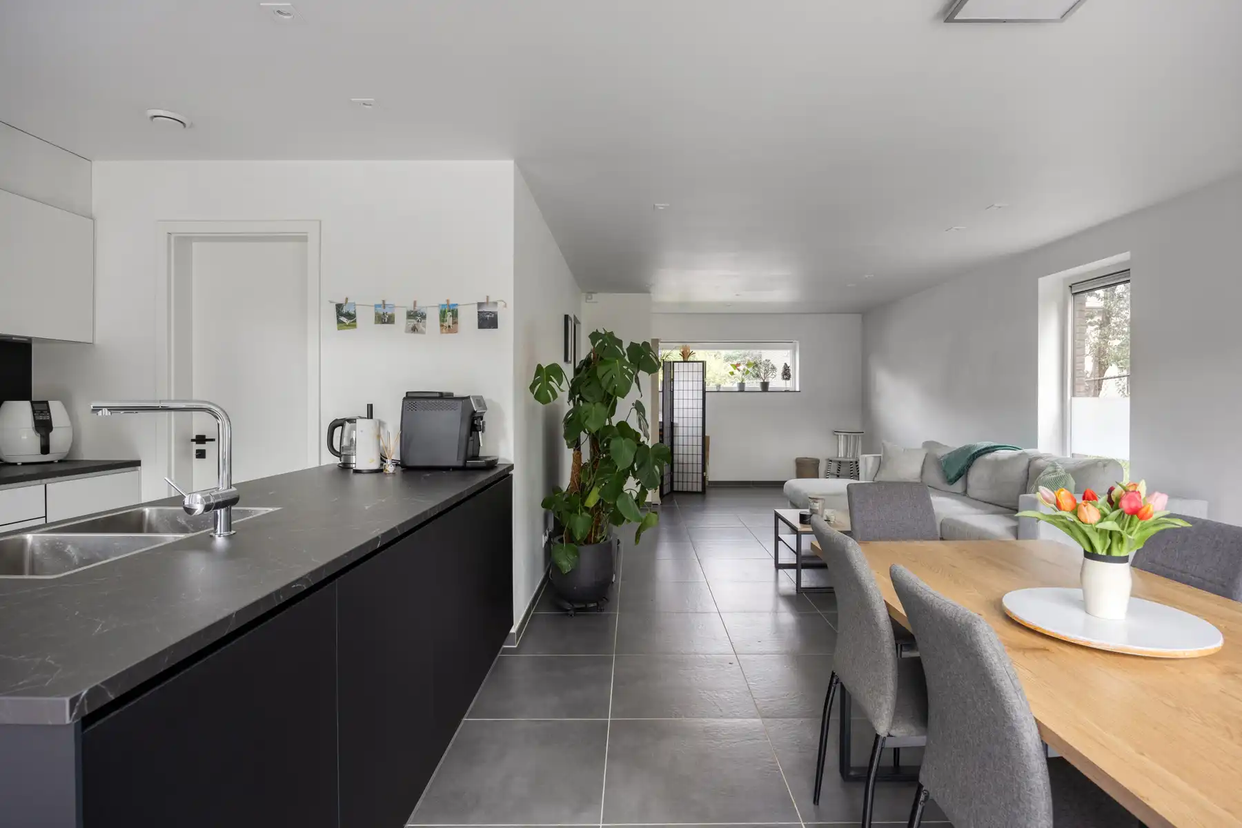 Recente en goed onderhouden woning met 3 slaapkamers foto 9