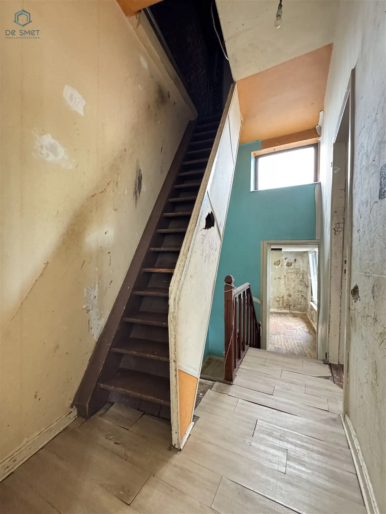 Verrassend ruime te verbouwen woning foto 14