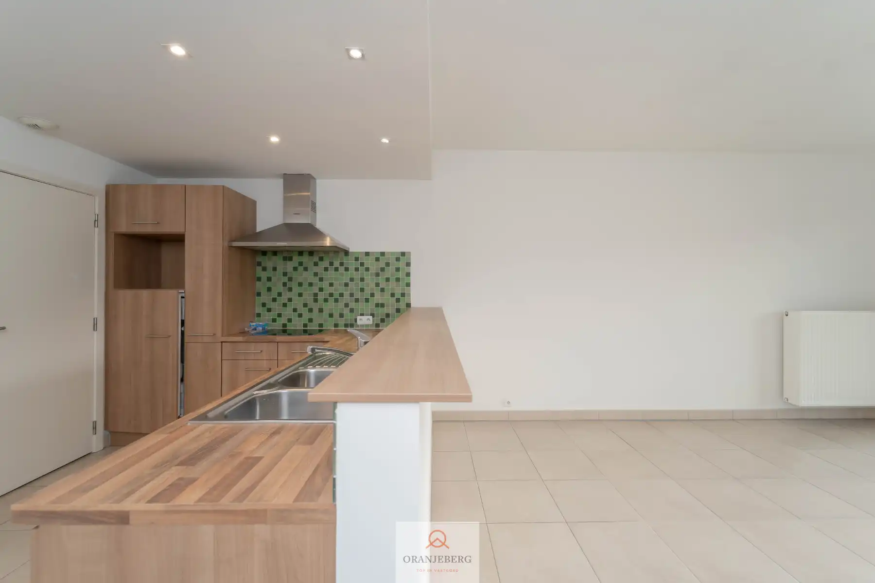 Ruim 3 slpk-appartement met bovengrondse staanplaats nabij Sterre! foto 13