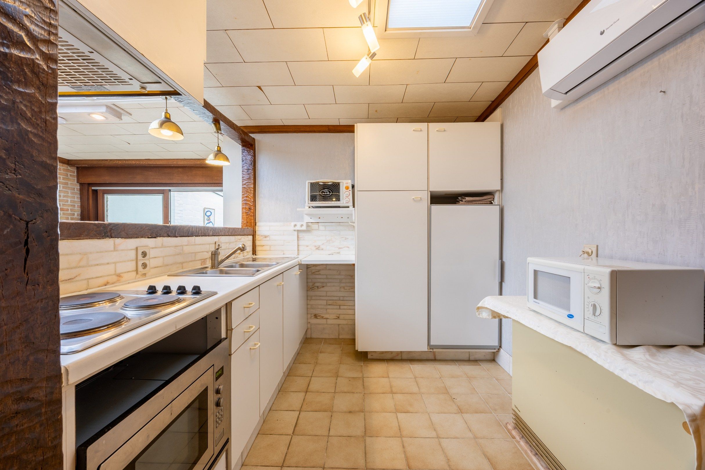 RUIME WONING MET 4 SLAAPKAMERS foto 3