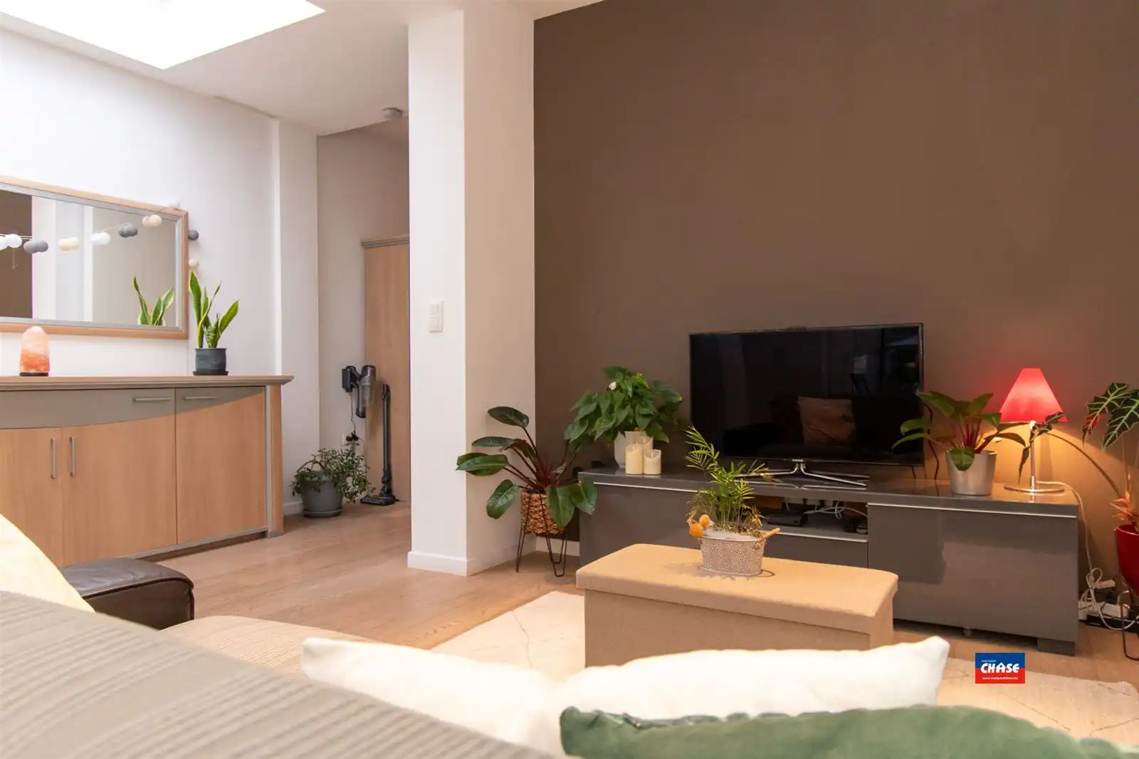 Gelijkvloersappartement met twee slaapkamers en tuin foto 2