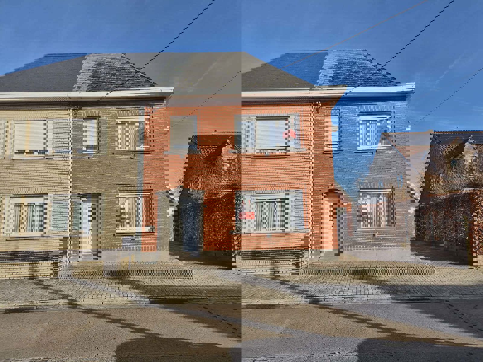 Instapklare HOB met 3 slaapkamers, tuin en garage foto 19