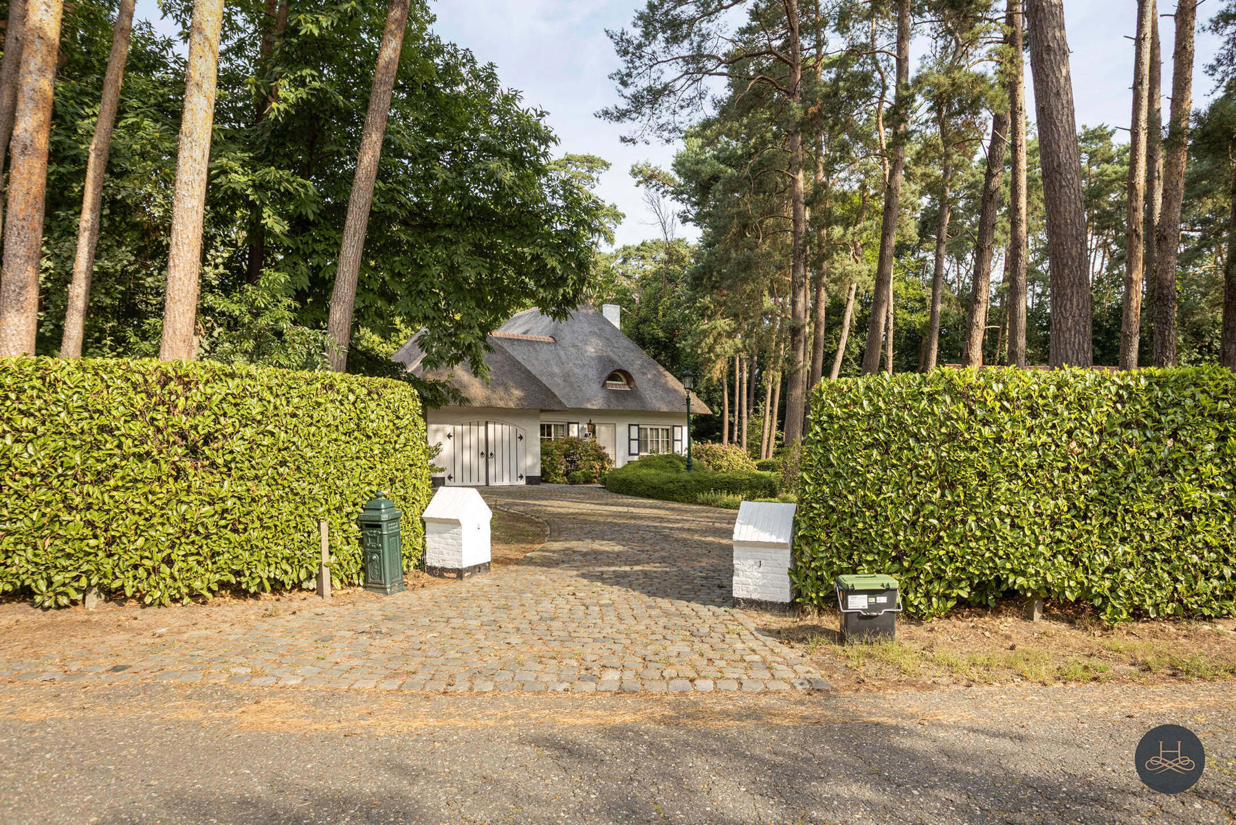 Charmante villa op ruim perceel foto 2