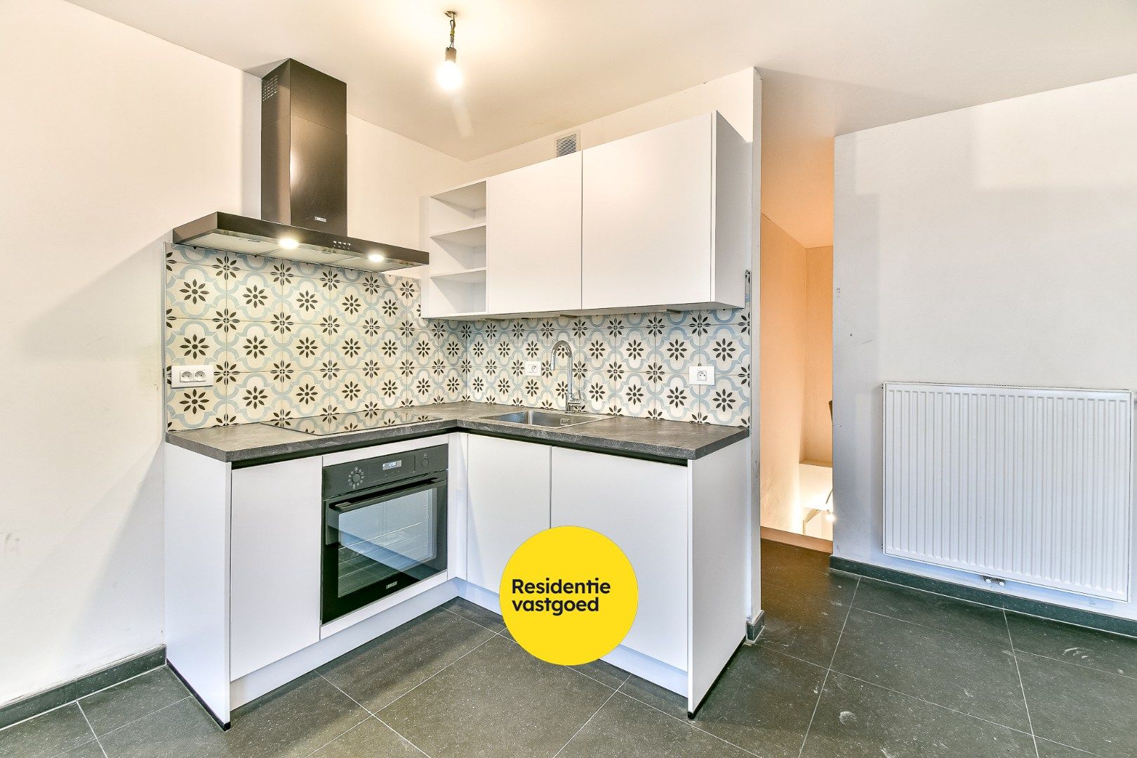 Recent duplex-appartement met standplaats foto 3