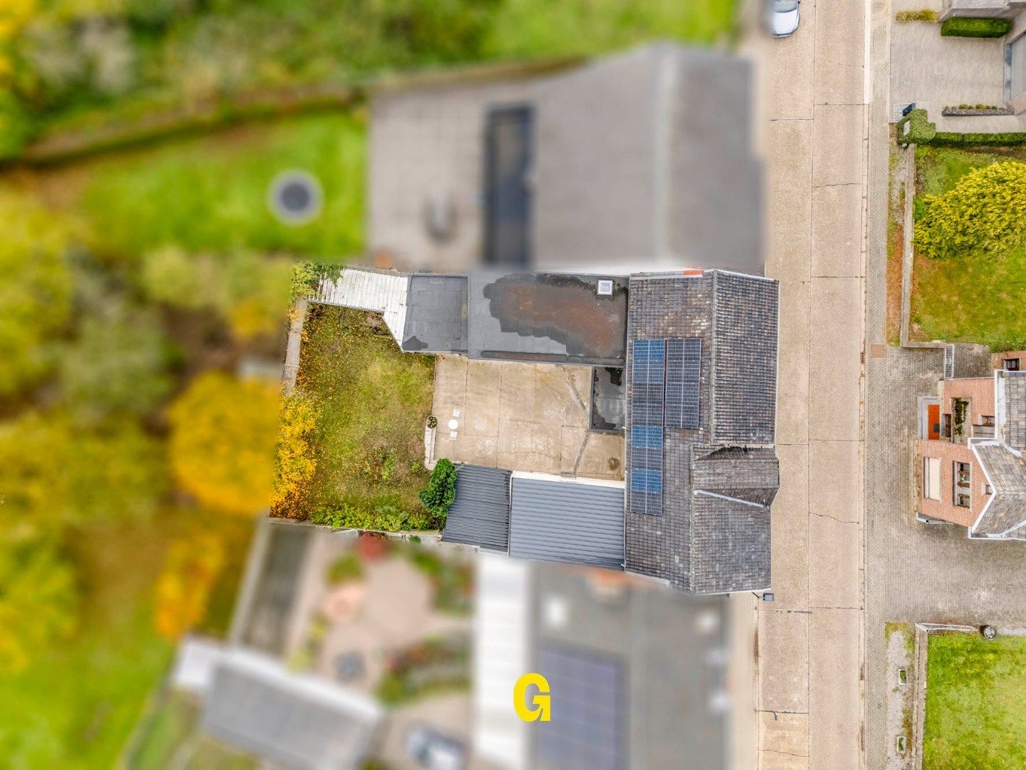 Vakkundig gerenoveerde woning met binnenkoer, tuin en bijgebouwen op 4a 62ca - EPC label B foto 30