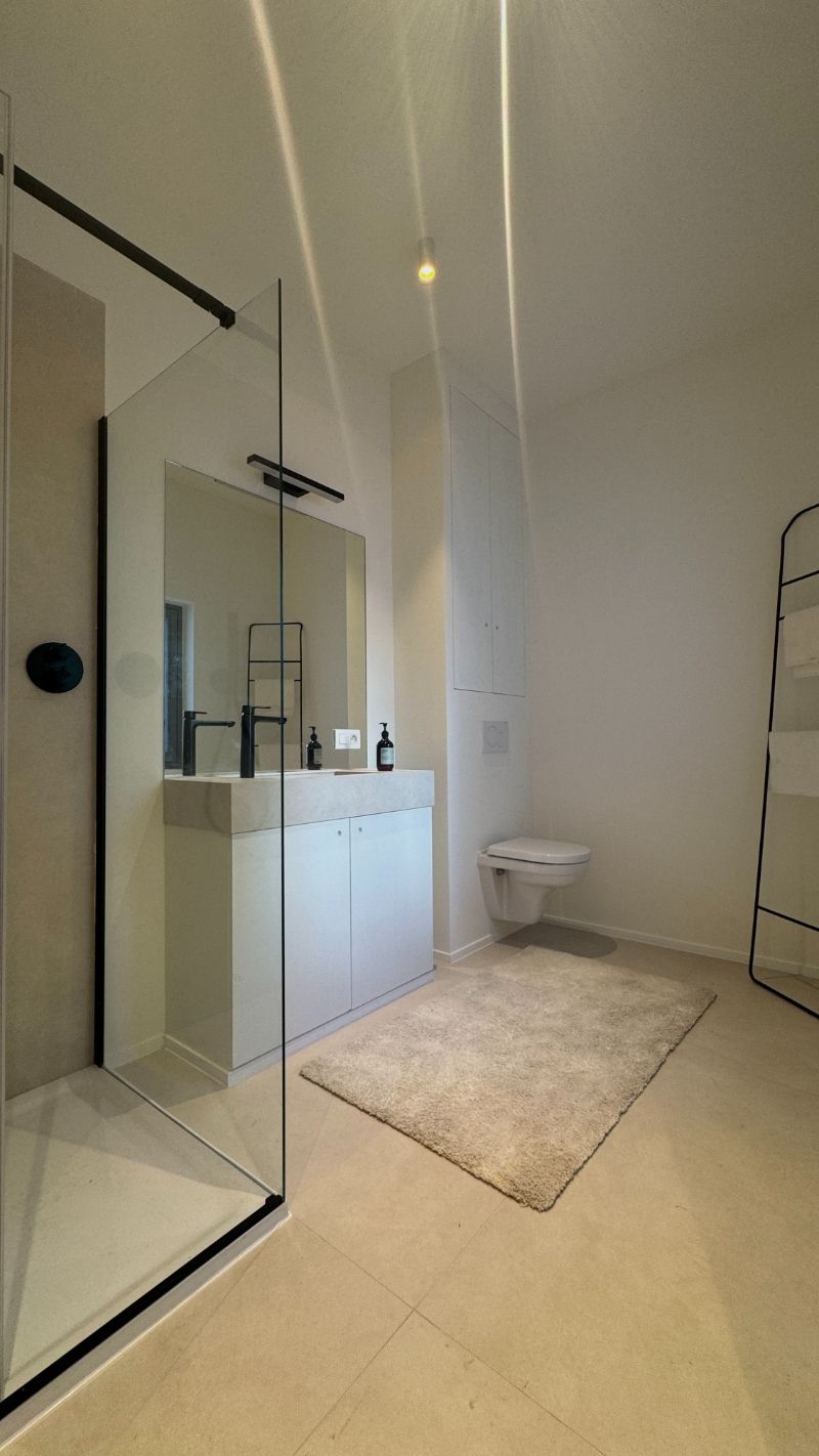 Ruim 1 slk-appartement met terrasje in historisch gebouw centrum Gent foto 14