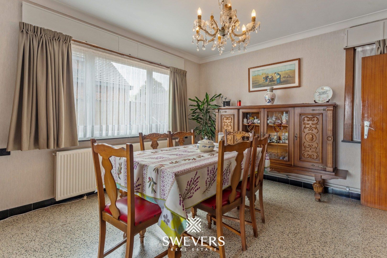 Te renoveren woning met grote tuin in hartje Wellen foto 7