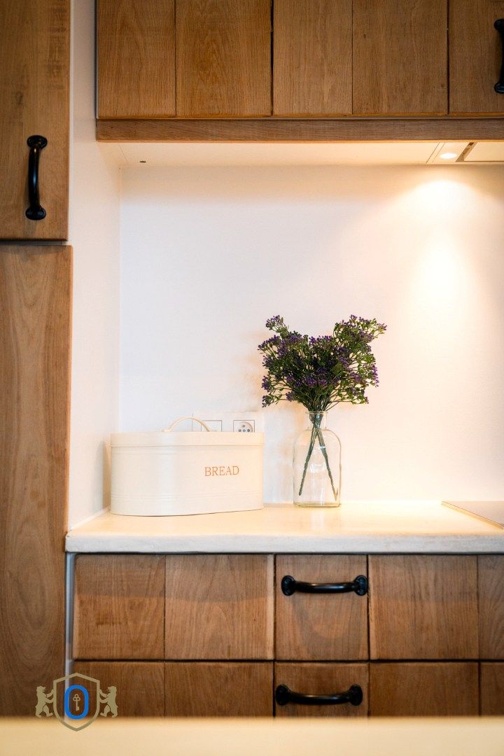 Halfopen 3-slpkr woning met tuin & carport foto 15