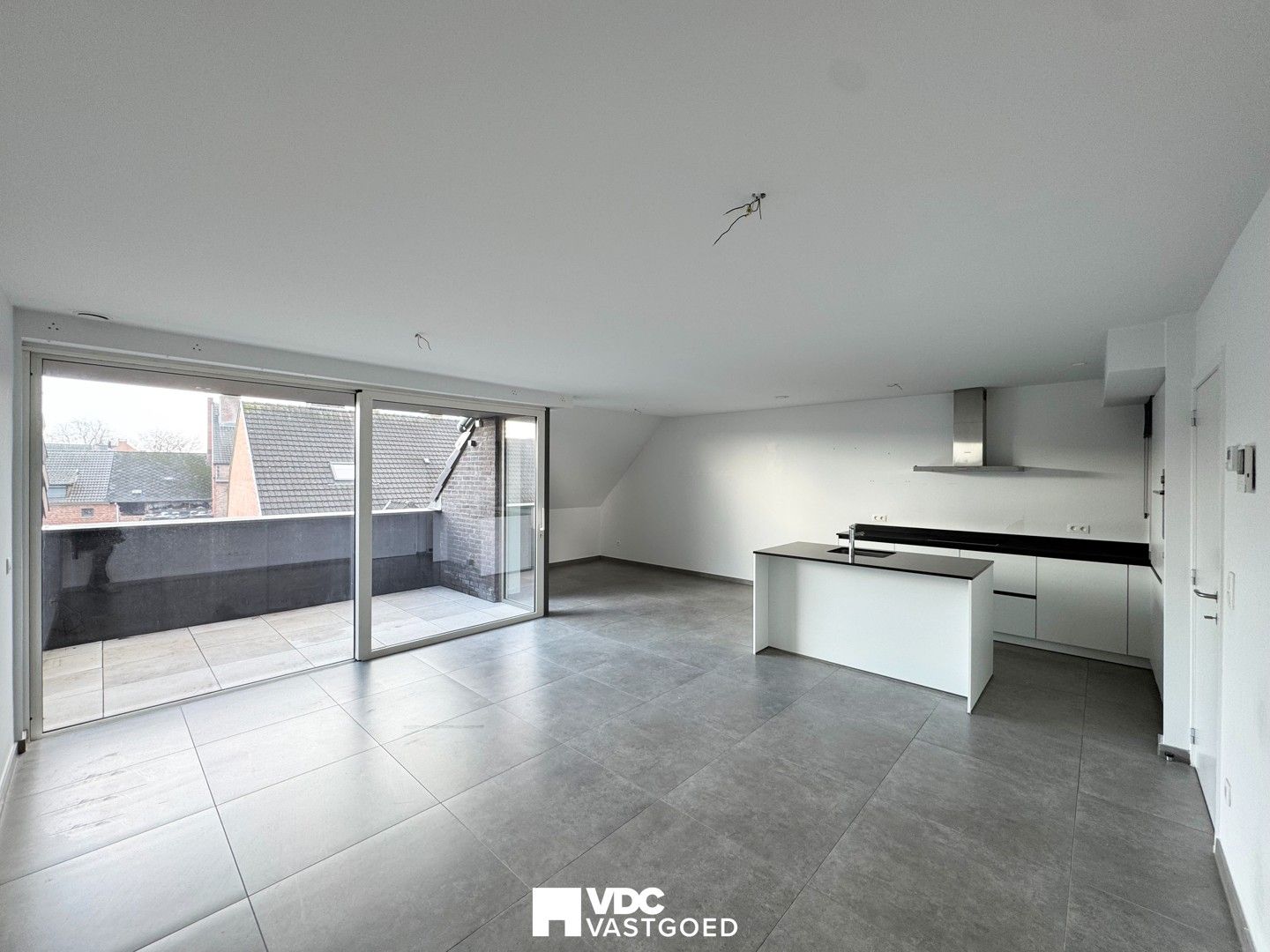 Ruim en modern duplex-appartement met 3 slaapkamers en garage foto 2