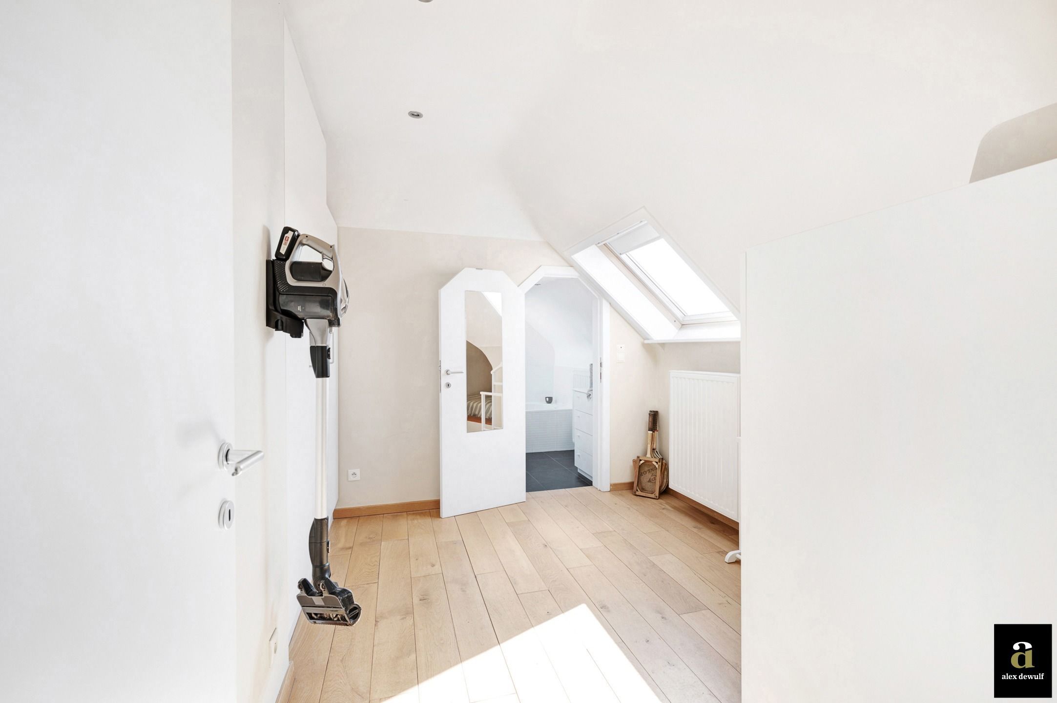 Ruim en licht dakappartement met groot terras te Duinbergen  foto 25
