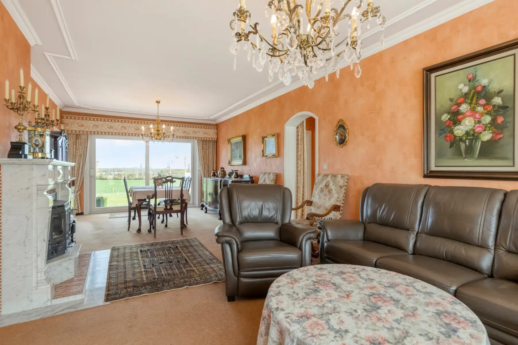 Charmante bungalow ruim perceel foto 5