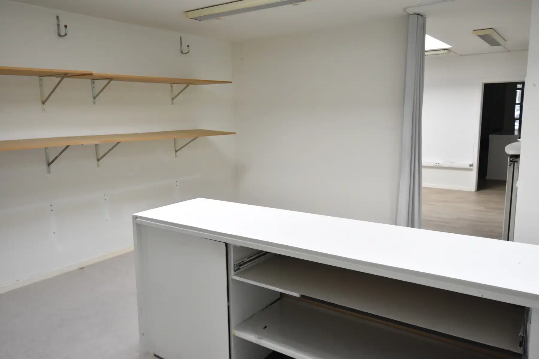 Commerciële ruimte te huur foto 14