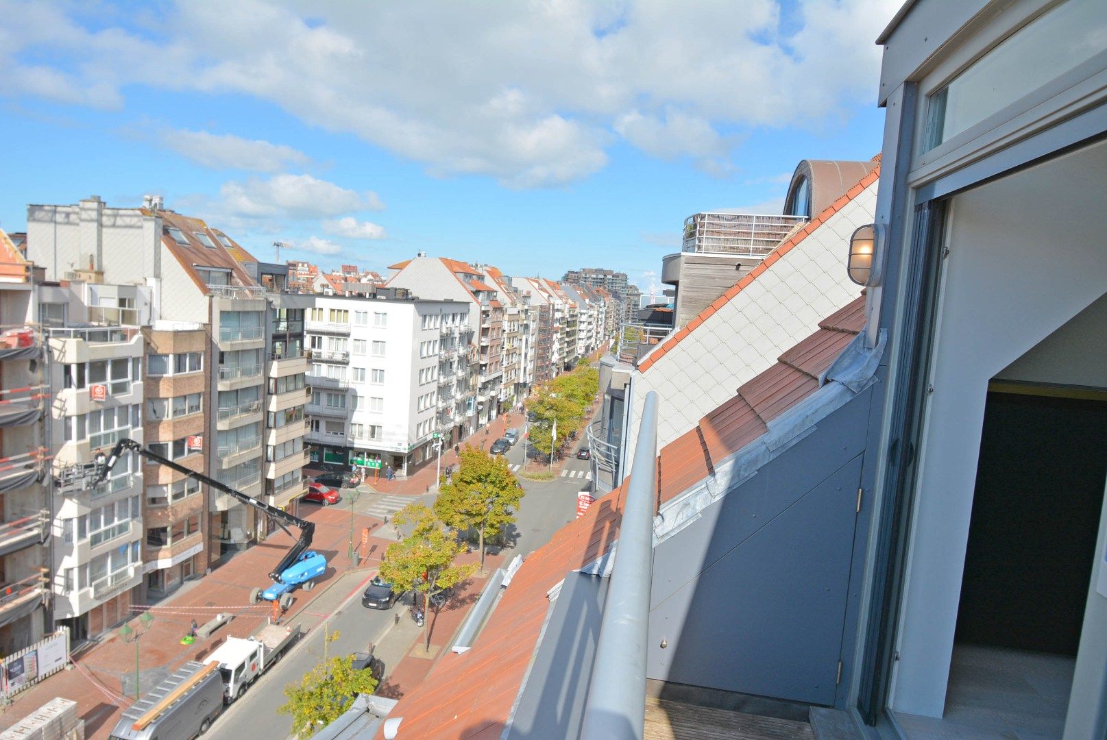 centraal gelegen duplex dak appt in recent gebouw  foto 4