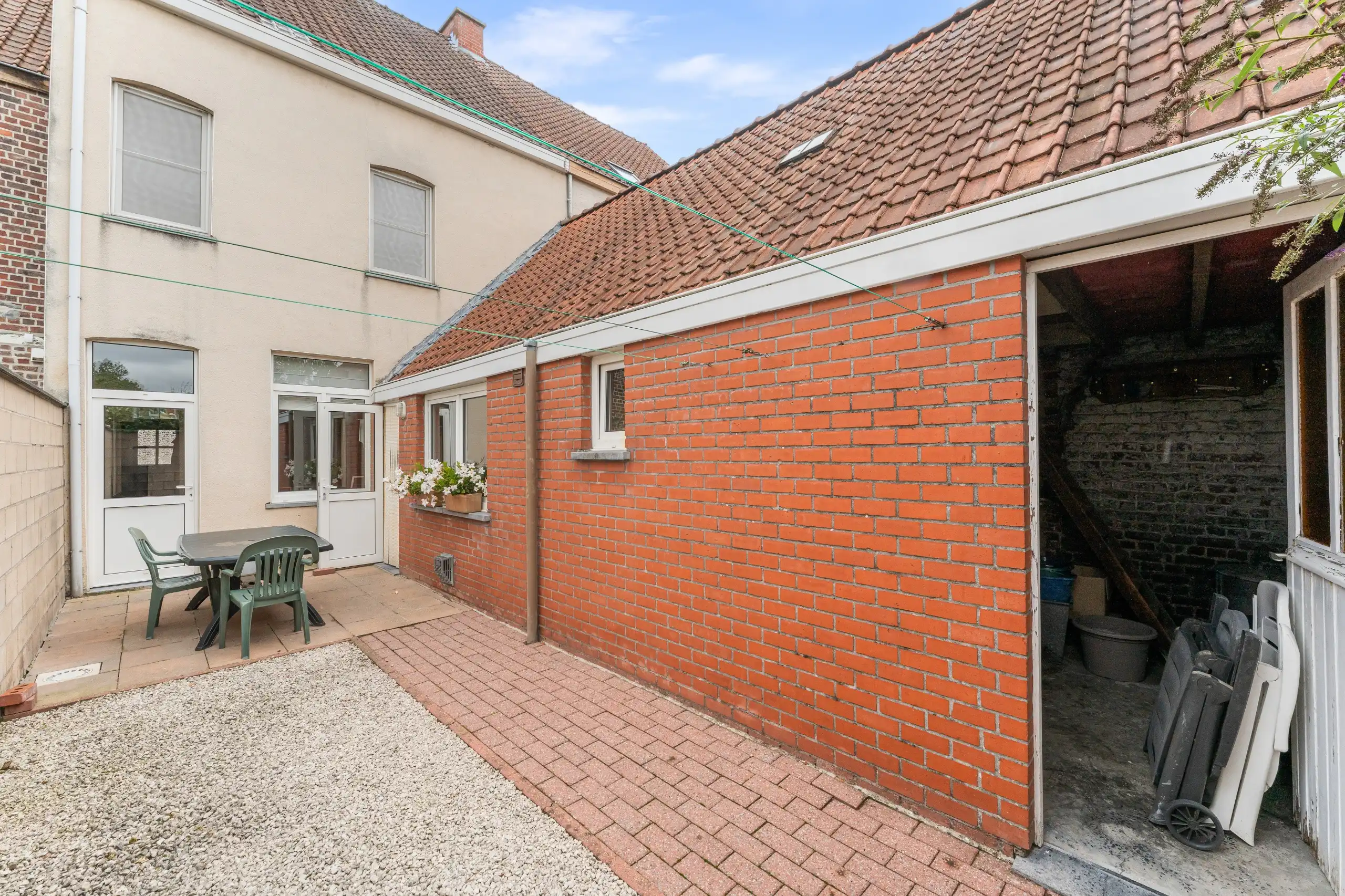 Karaktervolle woning met 3 slaapkamers in het centrum van Deerlijk foto 11