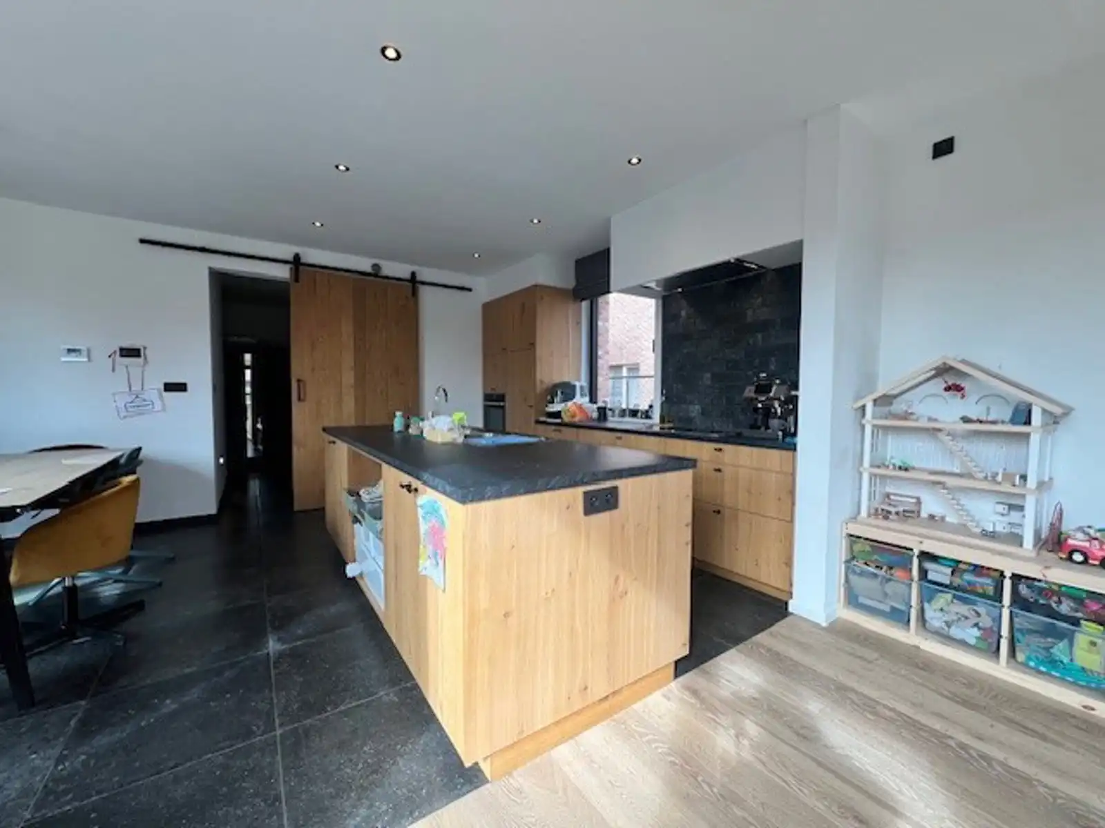 Ruim appartement met het comfort van een huis (128 m²) – energiezuinig wonen (label A) foto 3