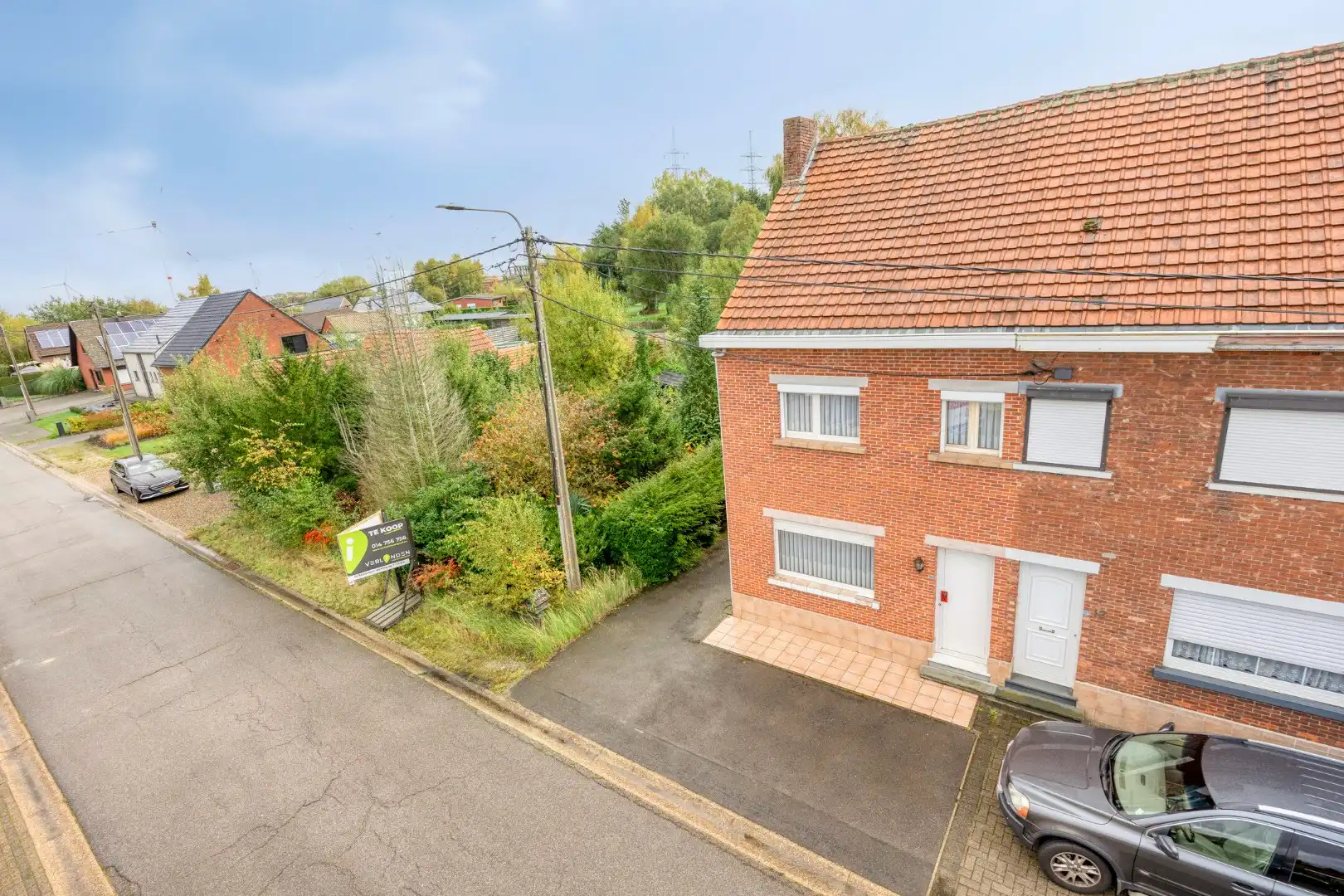 Rustig gelegen te renoveren woning op een mooi perceel van 13 are. foto 36