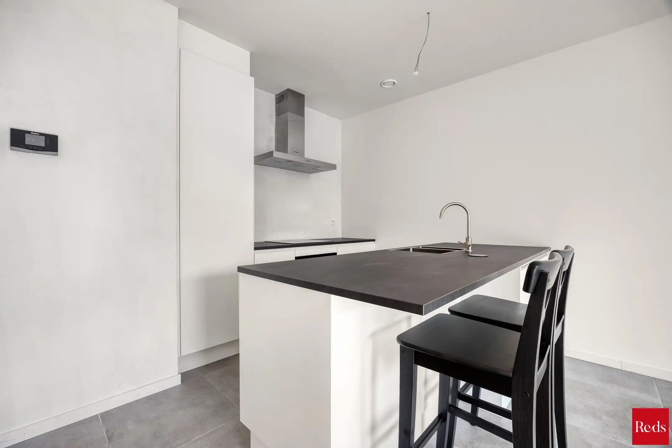 Stijlvol gelijkvloers appartement met tuin foto 8