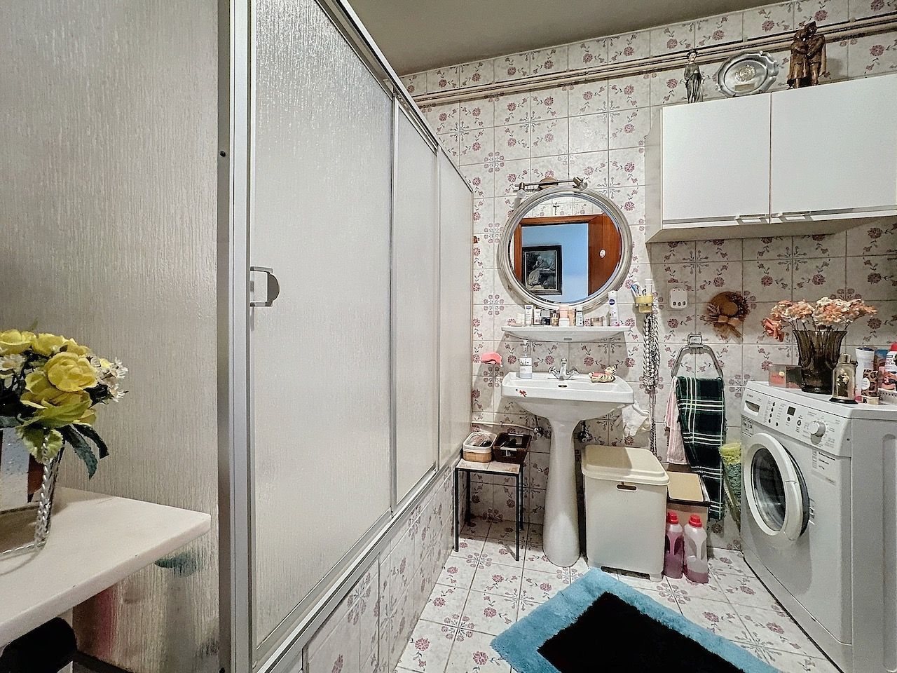 Bijzonder ruim gelijkvloers appartement met mooie tuin in het centrum van Heist foto 14