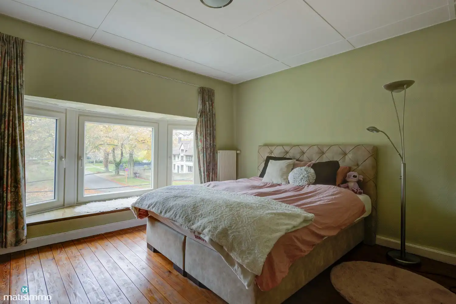 KARAKTERVOLLE WONING MET 5 SLAAPKAMERS EN RUIM PERCEEL TE GENK foto 18