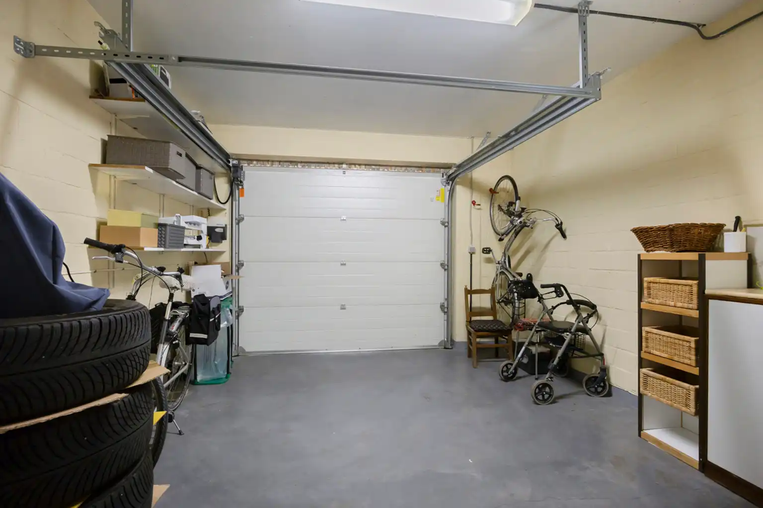 Tweekamerappartement met garagebox in Asse foto 13