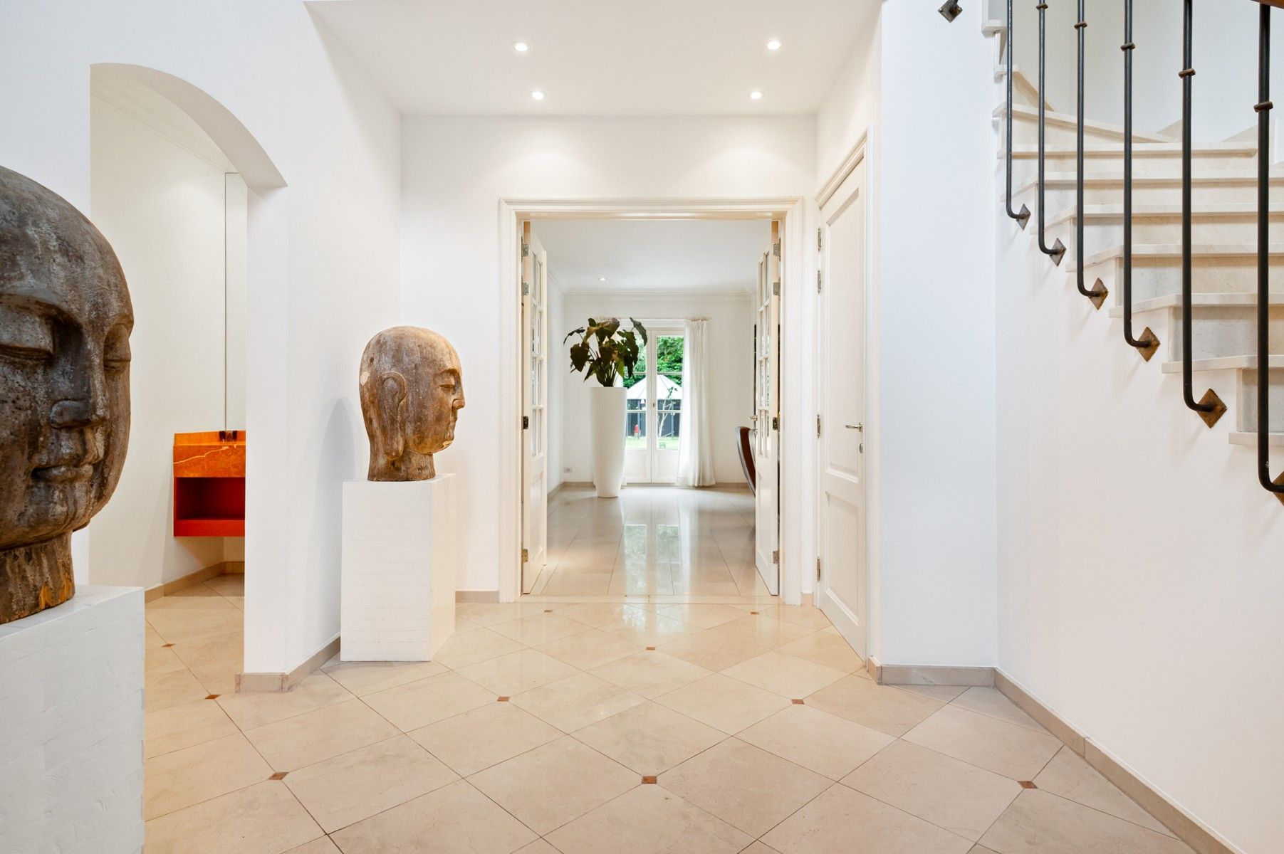 Exclusieve villa met parktuin foto 12