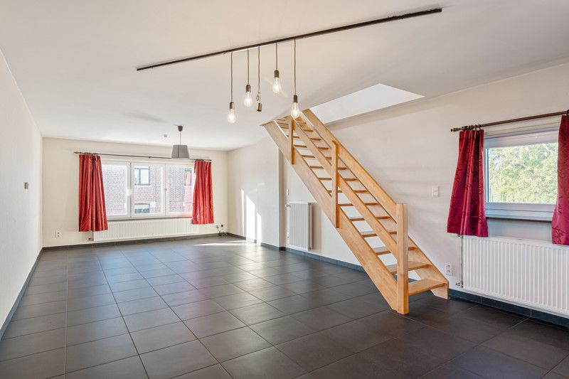 Ruim appartement in het centrum van Kortenaken foto 2