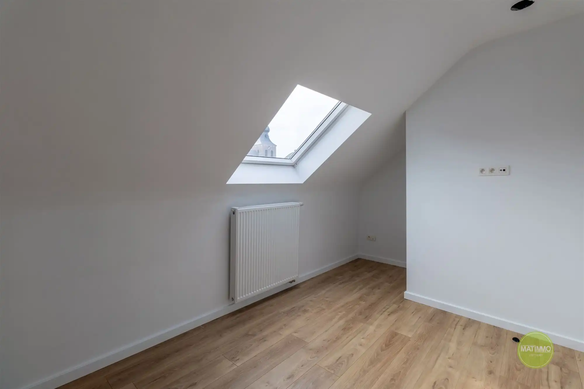 Modern gerenoveerd duplex appartement met terras in Meerhout foto 10