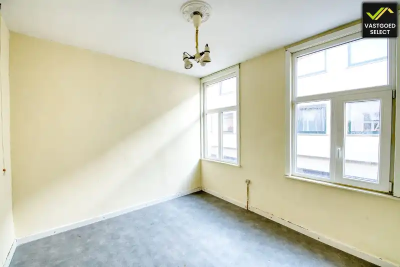 Rijwoning met 2 slaapkamers en zolder in Eeklo – EPC-label C foto 6