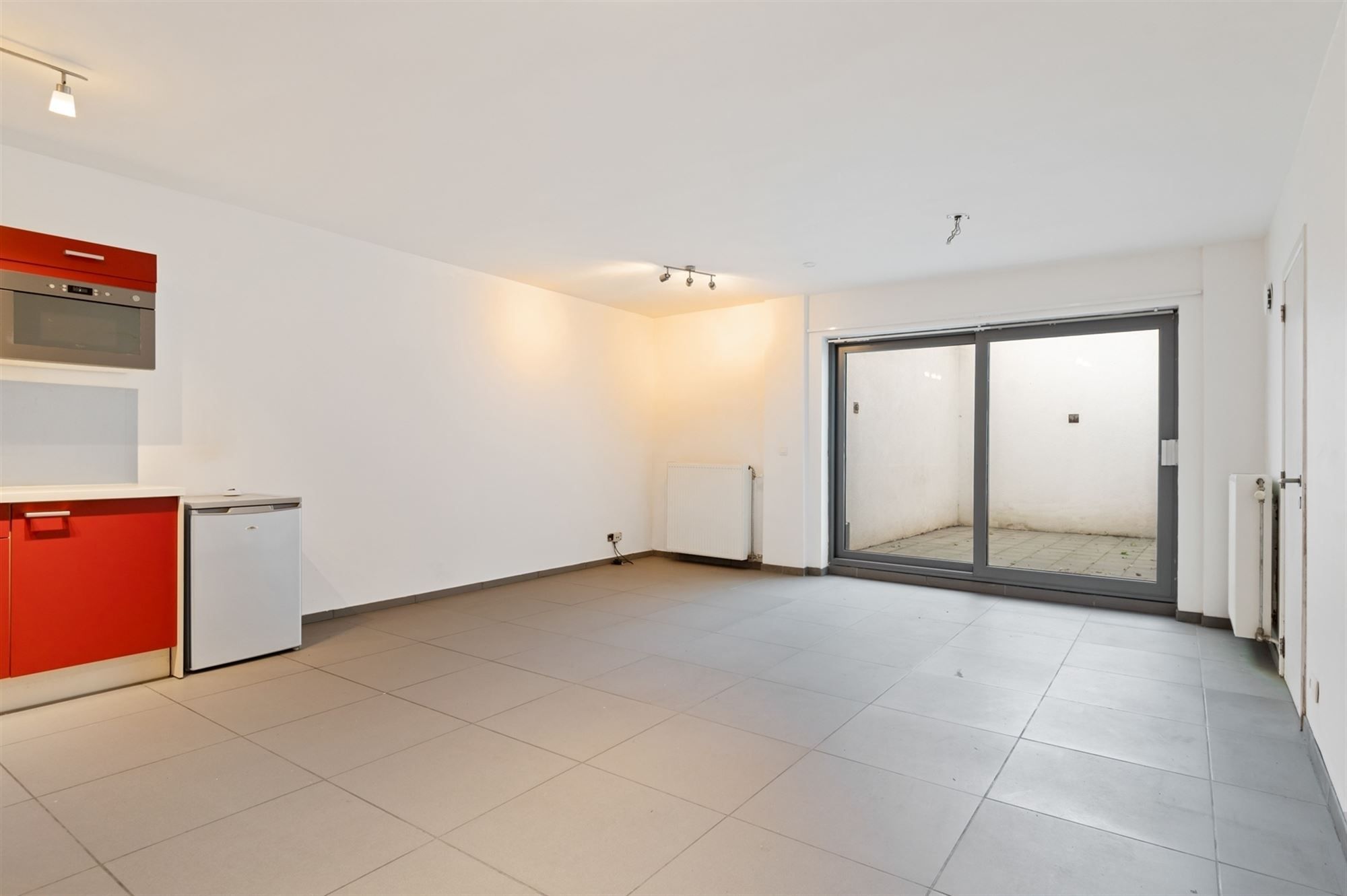 Gelijkvloers appartement met ruim terras foto 5