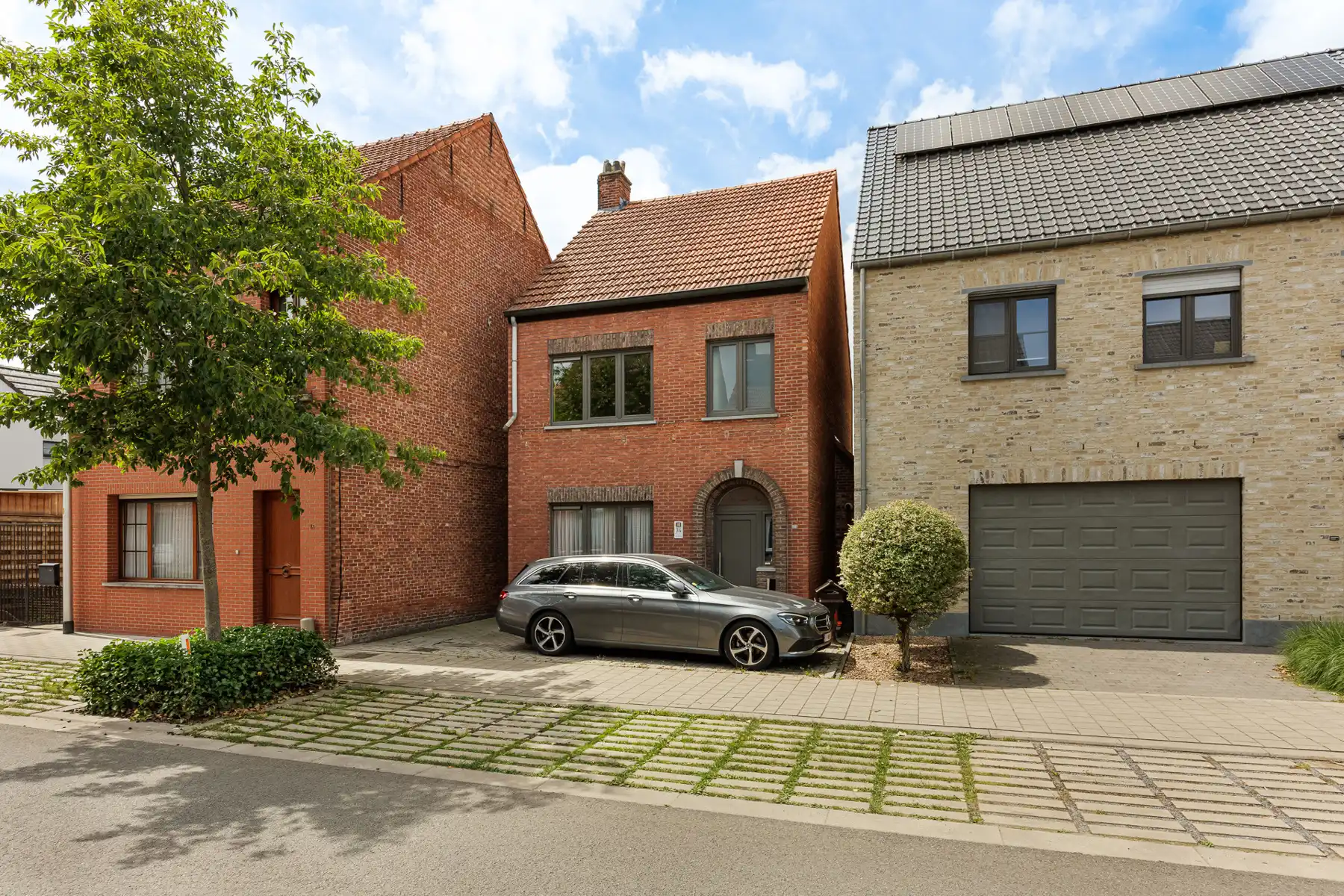 Hoofdfoto van de publicatie: Eengezinswoning met 3 slaapkamers en tuin in het centrum van Merksplas. 