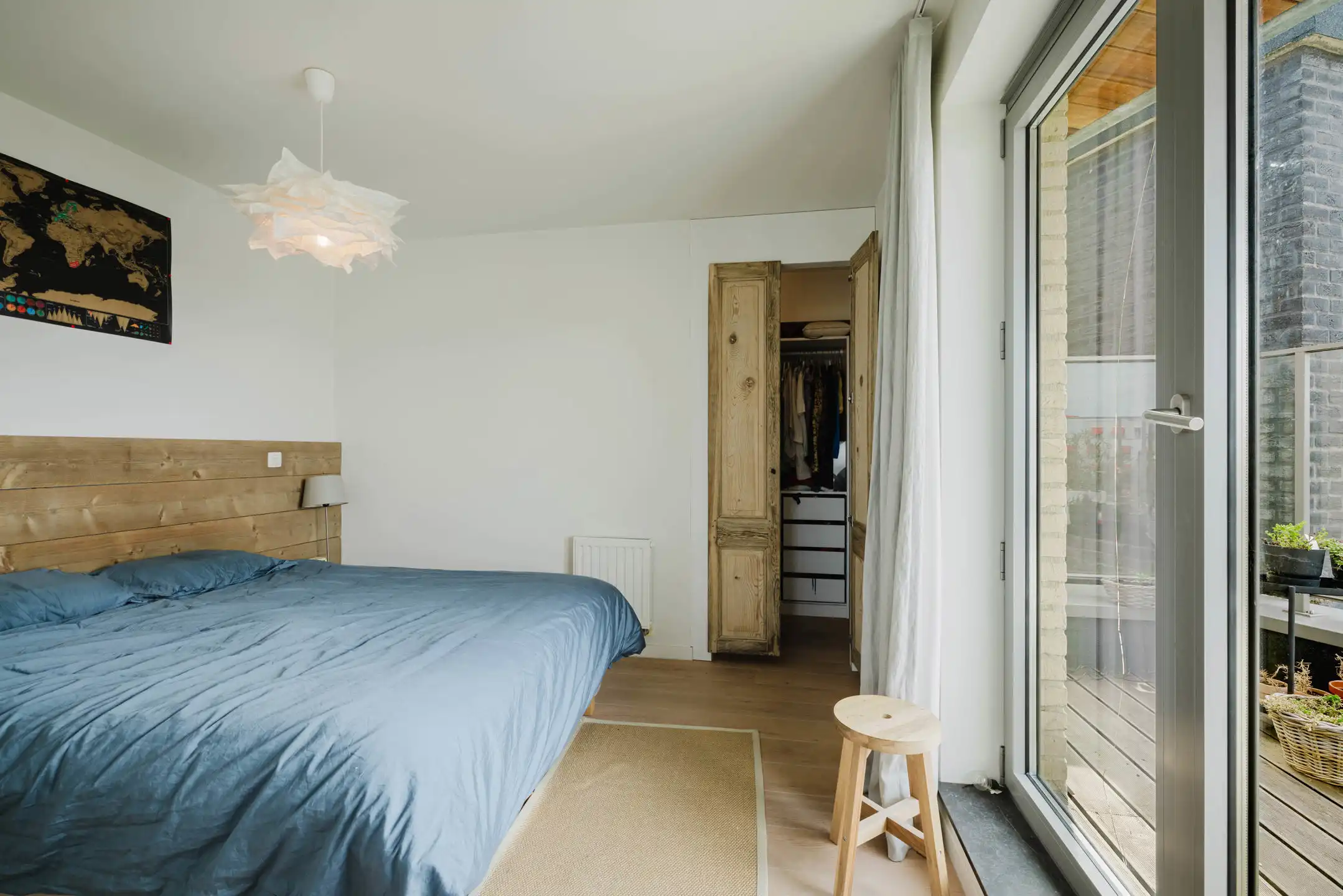Dakappartement met één slaapkamer en ruim hoekterras te Gent foto 8
