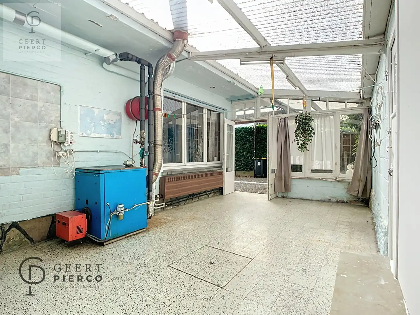 Deze te renoveren woning is gelegen in het landelijke Rumsdorp en dit op slechts enkele minuten rijden van Landen, Zoutleeuw en Tienen. foto 20