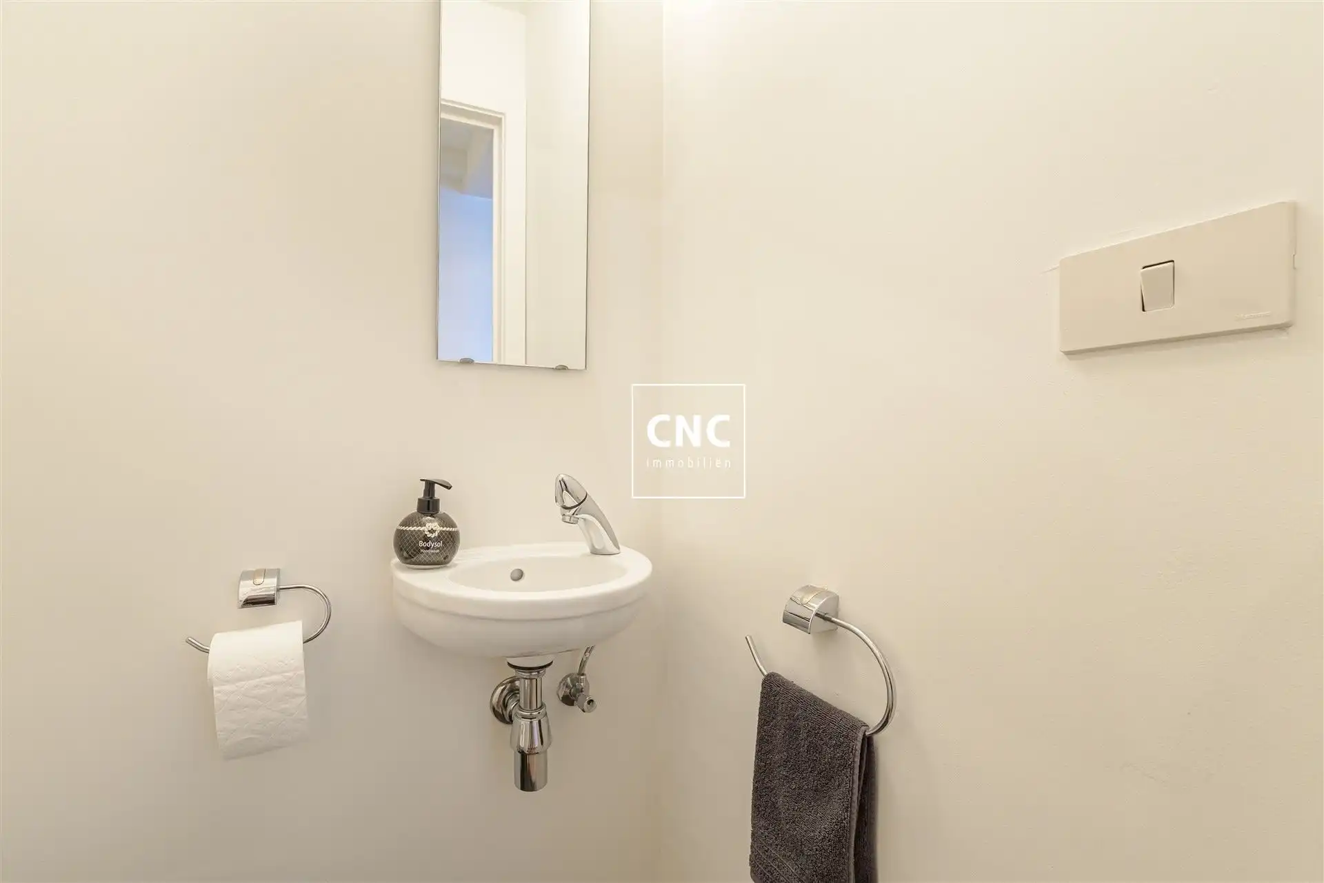 Instapklaar 2-slaapkamerappartement op centrale ligging foto 9