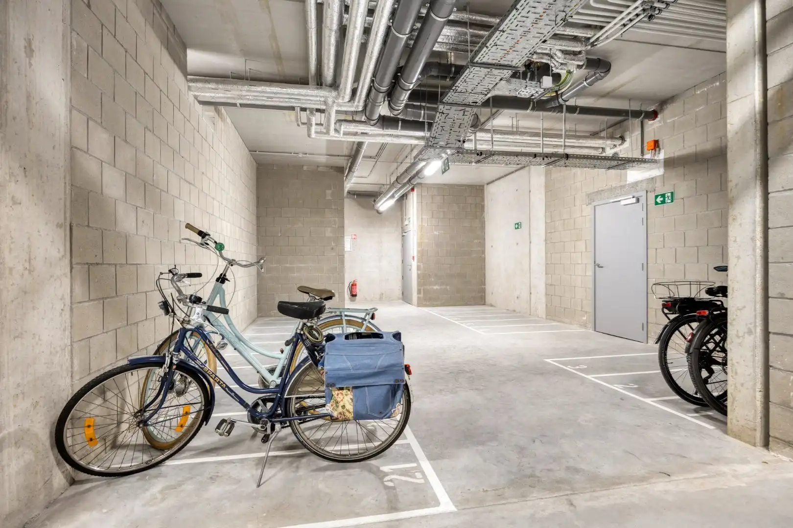 Nieuwbouwwoning met 3 slaapkamers, 3 badkamers, tuin, terras en autostaanplaats in Tienen – EPC 27 kWh/m² - bewoonbare opp. 172 m² foto 37