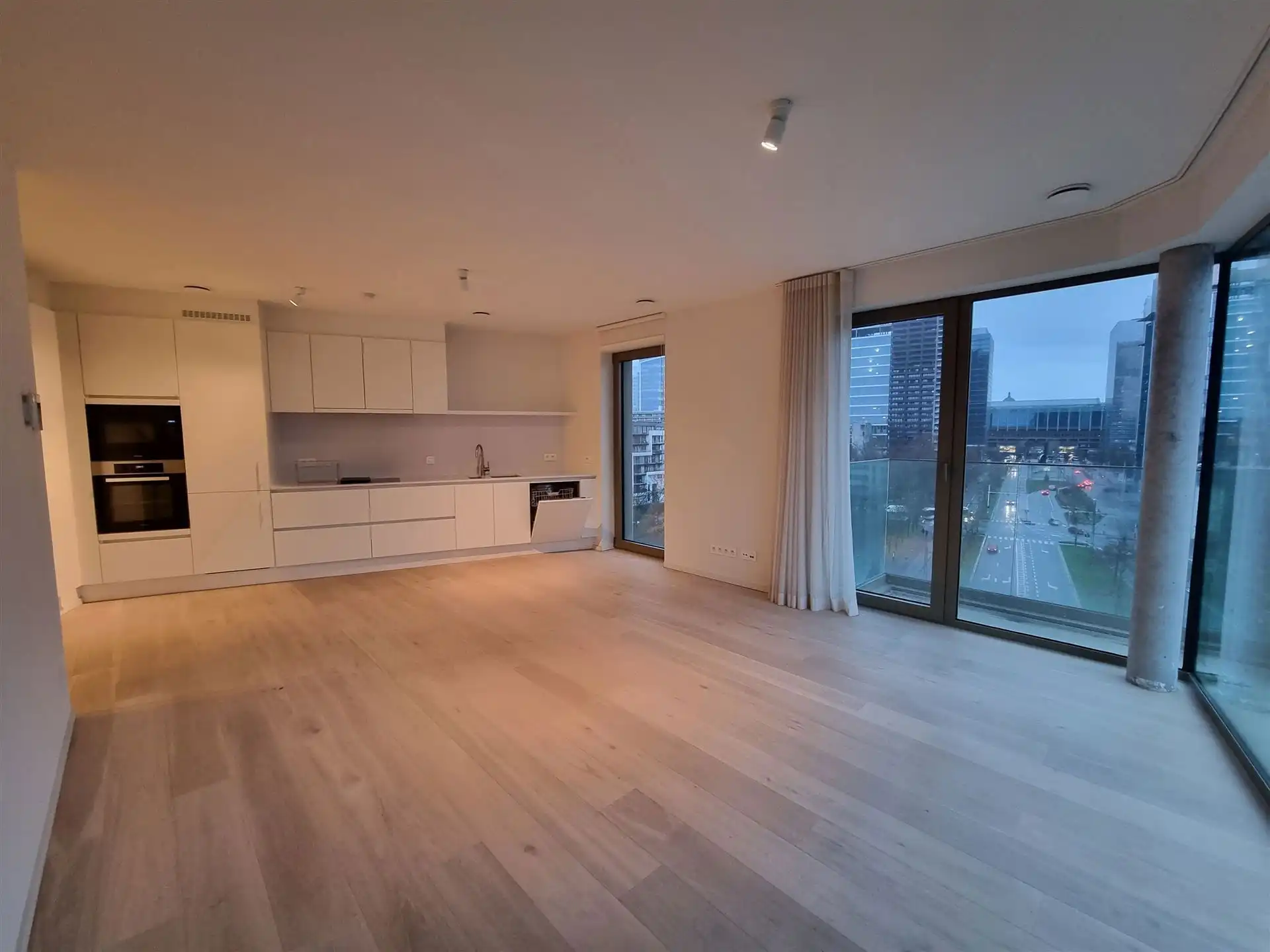 Appartement met 2 slaapkamers van ±90 m² in recent gebouw foto 3